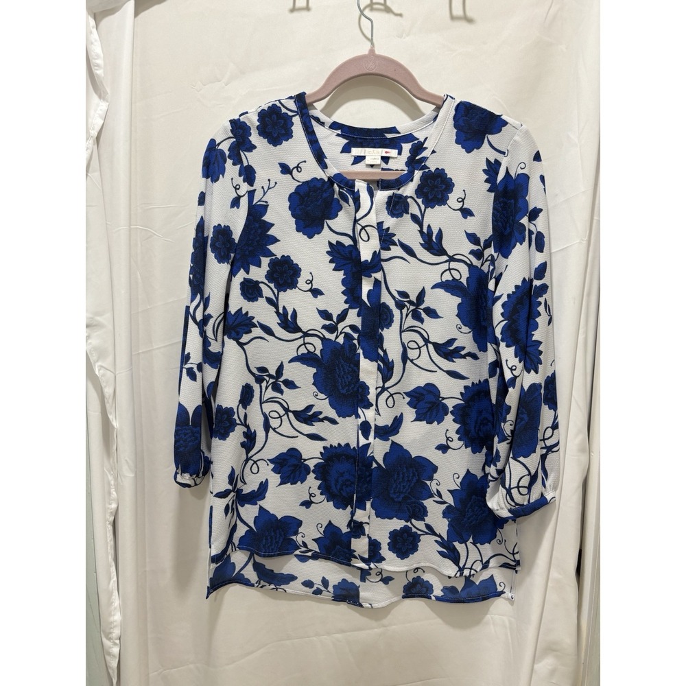 C&E Blue white floral crepe Half Button Front office blouse top Small